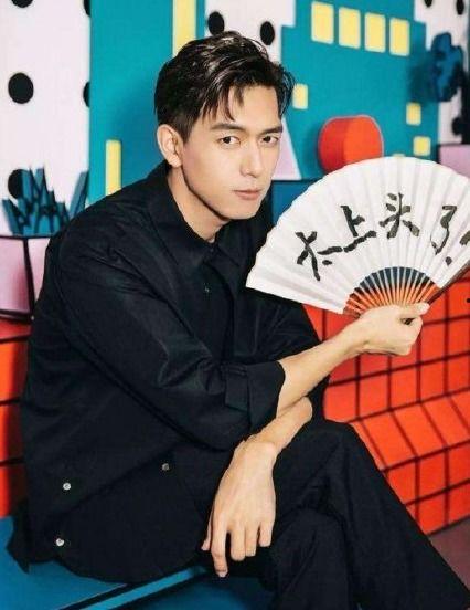 娱乐吃瓜君李现,从“吃瓜群众”到娱乐焦点,他的蜕变之路